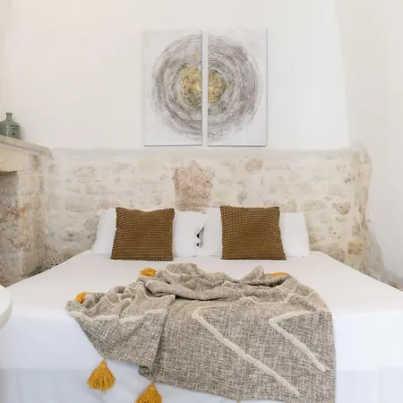 19 White Luxury With Jacuzzi By Wonderful Italy Ostuni